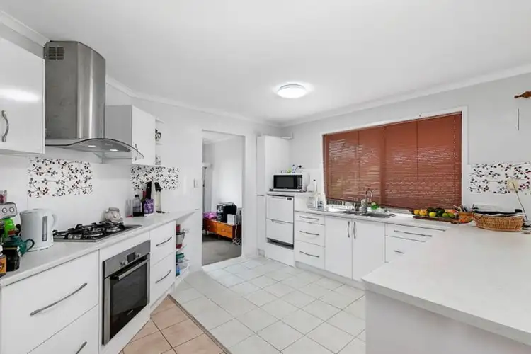 Third view of Homely house listing, 5 Meldawn Place, Capalaba QLD 4157