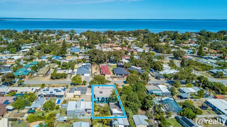 16 Kallang Road, Coodanup WA 6210