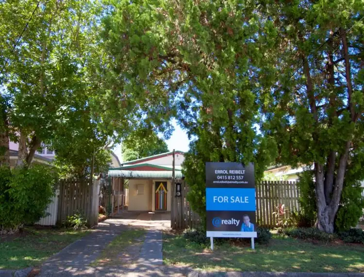 56 McLennan Street, Woody Point QLD 4019