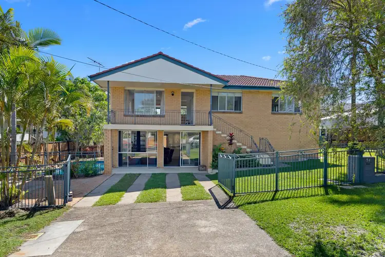 54 Griffith Road, Scarborough QLD 4020