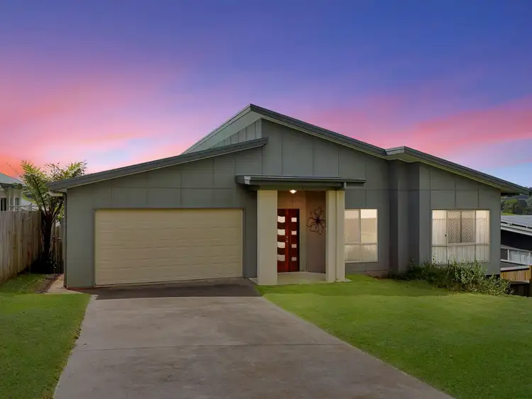 15 Greenhills Esplanade, Maleny QLD 4552