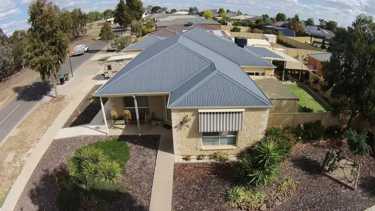 53 Murdock Street, California Gully VIC 3556