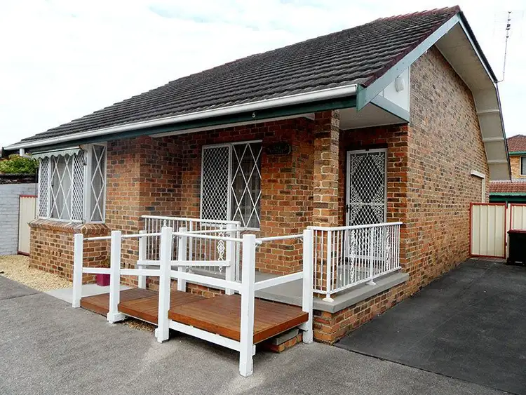 Main view of Homely villa listing, 5/165 Union Street, The Junction NSW 2291