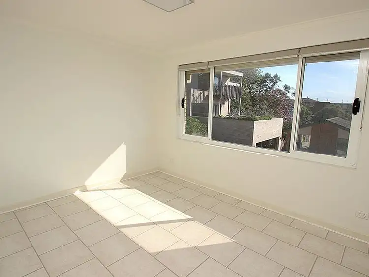 Fifth view of Homely apartment listing, 3/22 Hillview Crescent, The Hill NSW 2300