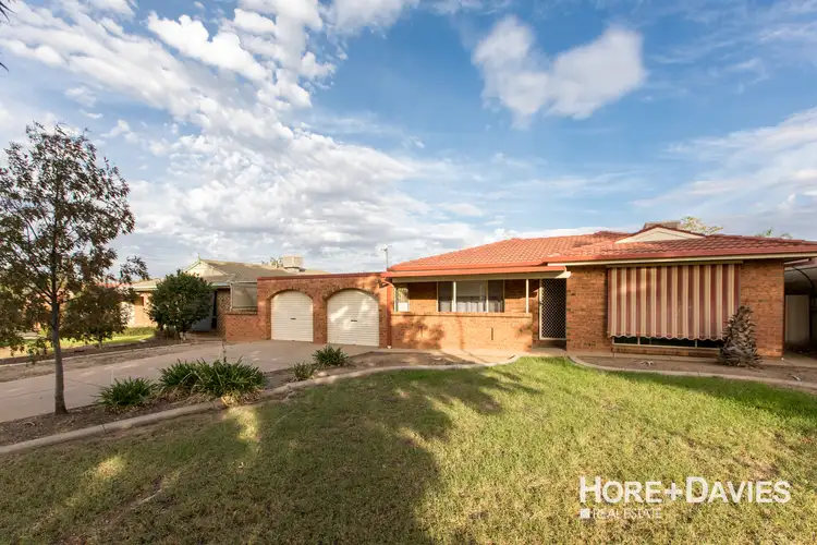 56 Dalman Parkway, Glenfield Park NSW 2650