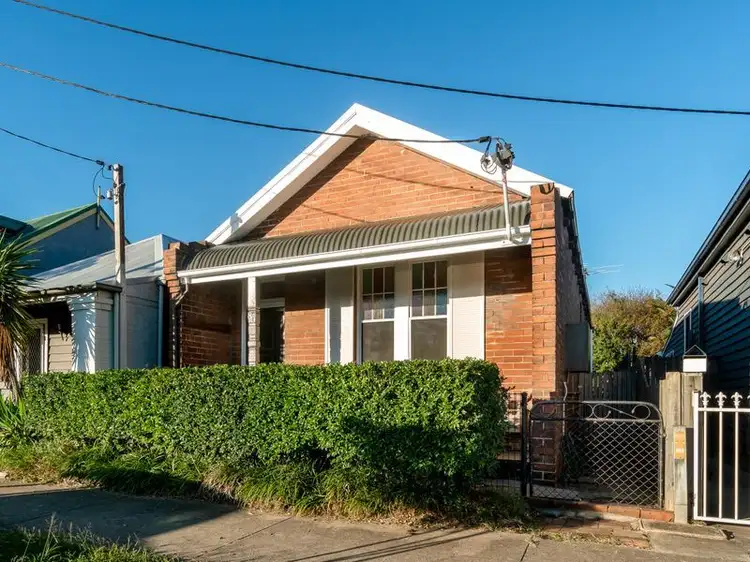 80 Young Street, Carrington NSW 2294