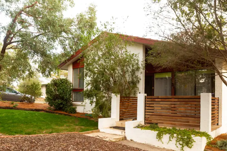 86 Harrington Circuit, Kambah ACT 2902