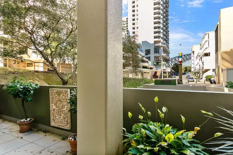 Third view of Homely apartment listing, 204/8 Glen Street, Milsons Point NSW 2061