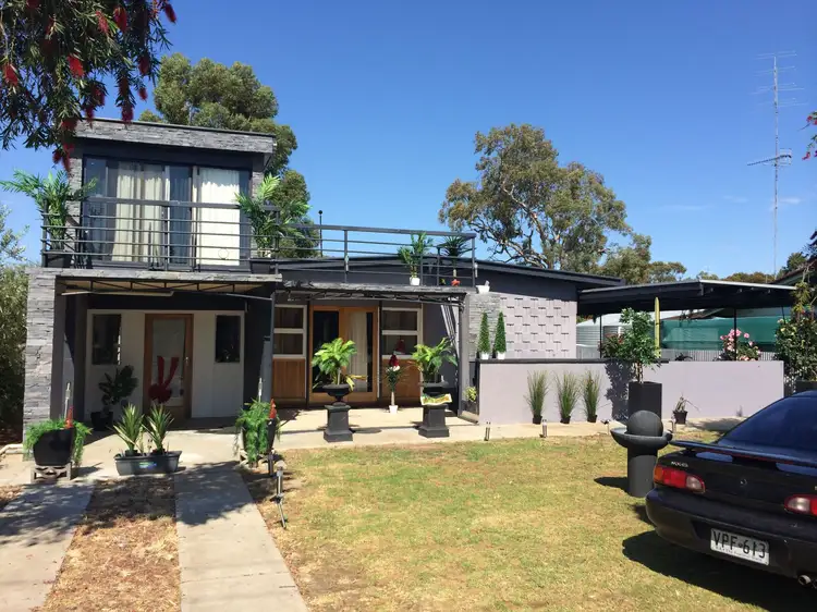20 Eighth Street, Bordertown SA 5268
