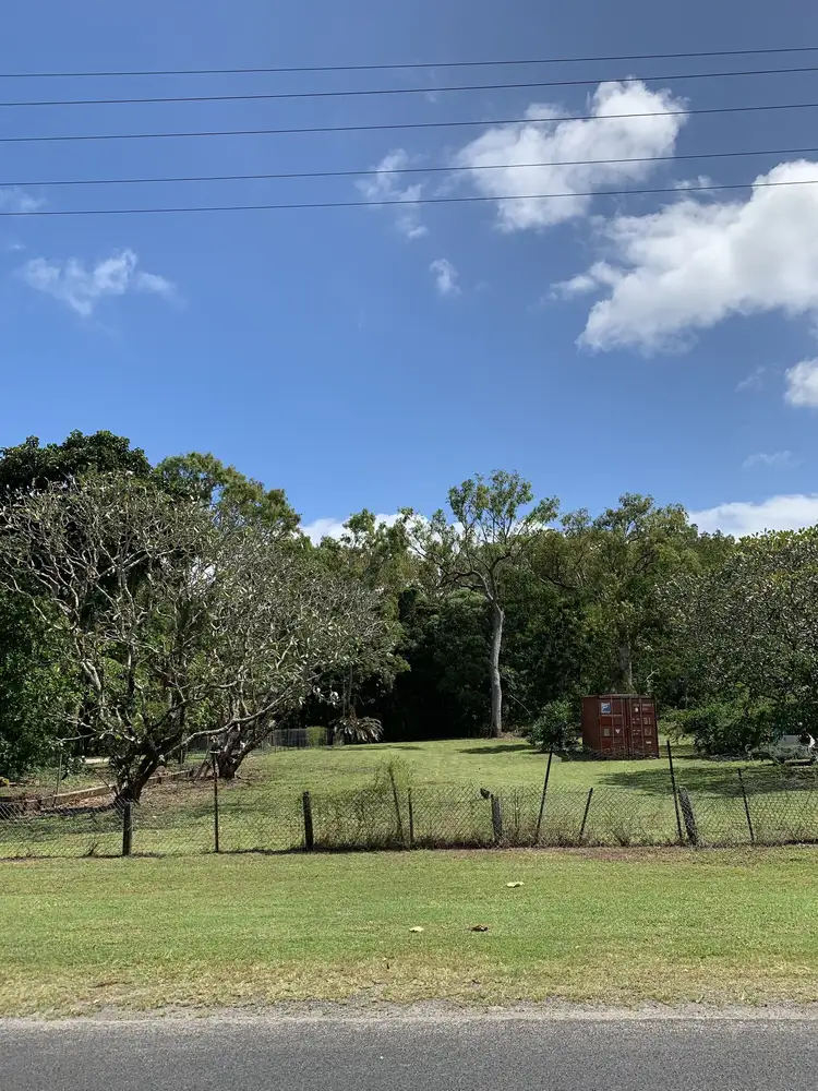 49 Christensen Street, Machans Beach QLD 4878