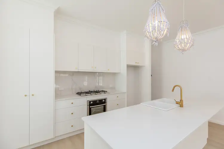 2/30 Messenger Avenue, Boorooma NSW 2650