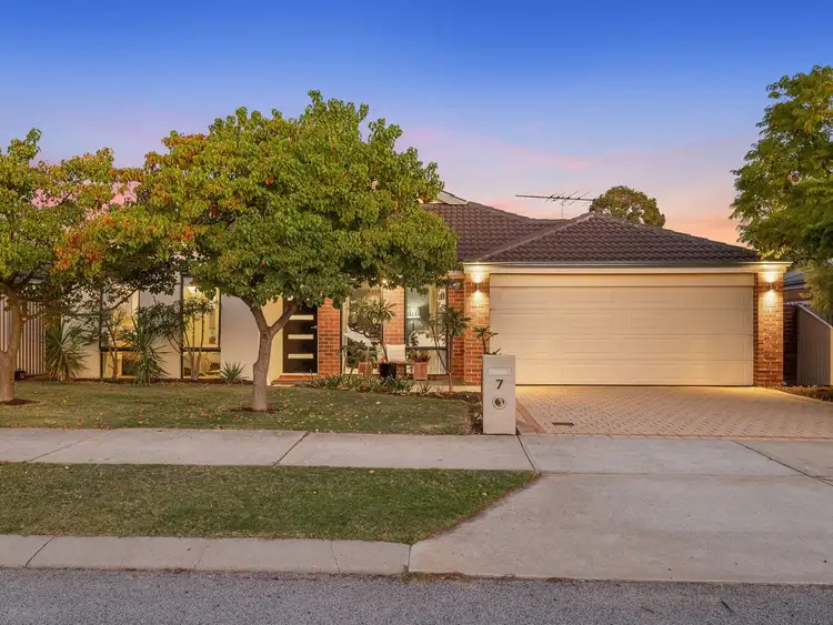 Second view of Homely house listing, 7 Jonquil Loop, Seville Grove WA 6112