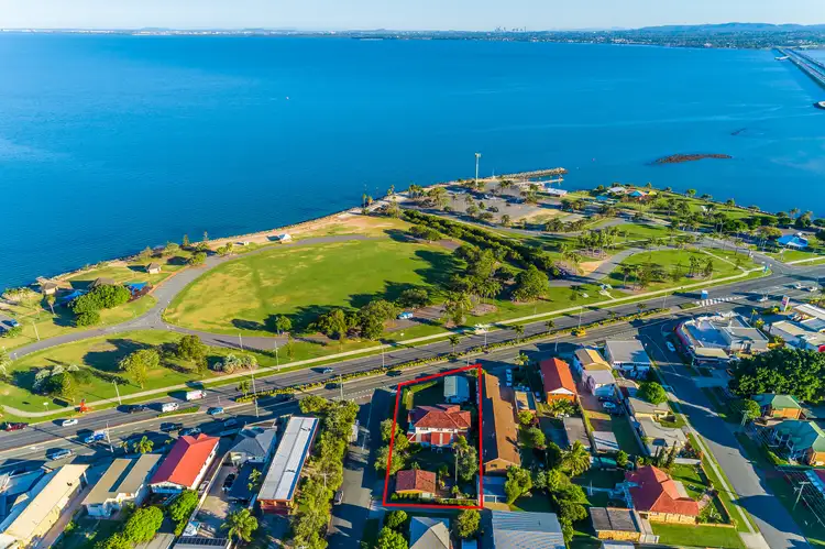 Fifth view of Homely house listing, 126 Hornibrook Esplanade, Clontarf QLD 4019