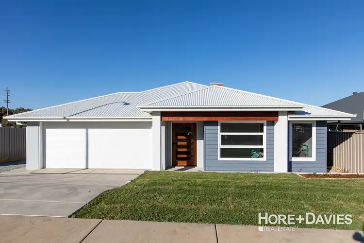 33 Gasnier Loop, Boorooma NSW 2650