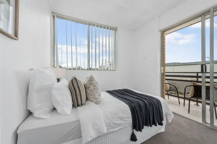Fifth view of Homely unit listing, 12 Underhill Avenue, Indooroopilly QLD 4068