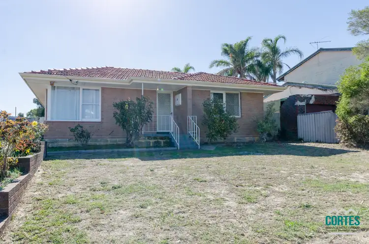 27 Templeton Crescent