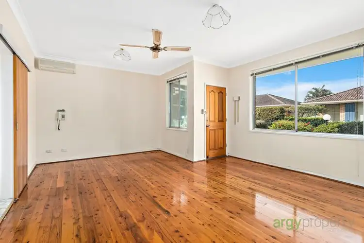 Sixth view of Homely villa listing, 4/30 Fontainebleau Street, Sans Souci NSW 2219