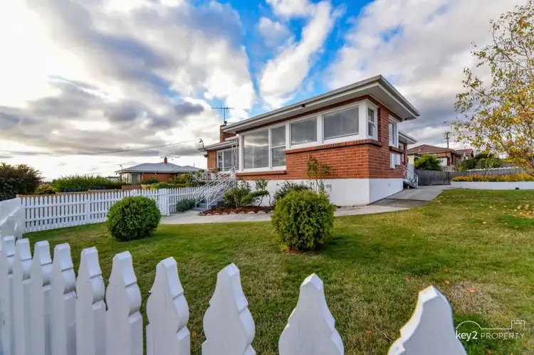 72 Tompsons Lane, Newnham TAS 7248
