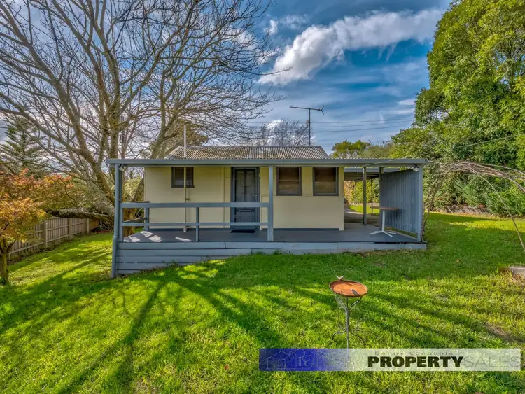 6 Cemetery Road, Moe VIC 3825