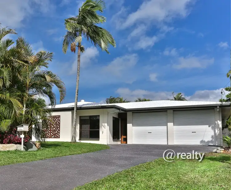 8 Boroko Close, Trinity Beach QLD 4879