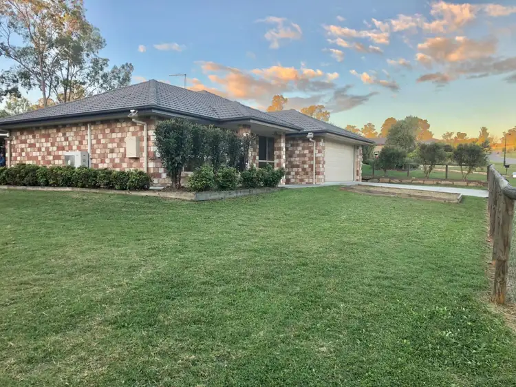 21-23 Strathmore way, Gleneagle QLD 4285