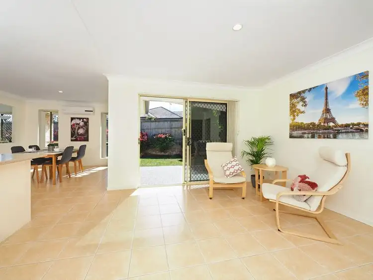 Sixth view of Homely house listing, 8 Sutherland Crescent, Goodna QLD 4300
