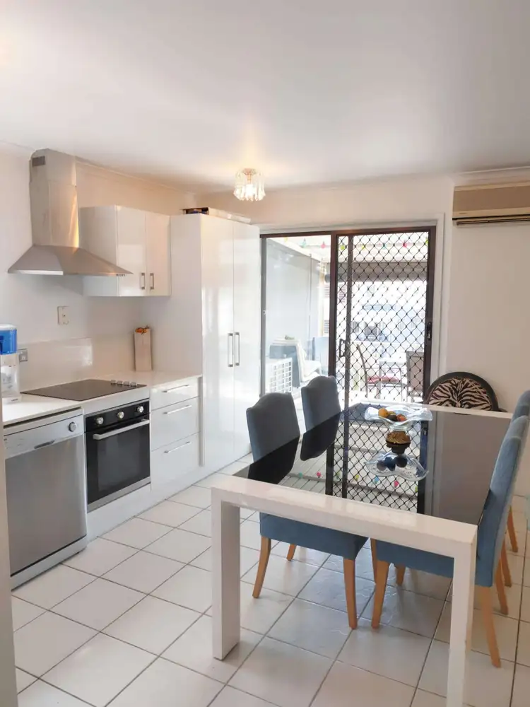 Fifth view of Homely apartment listing, 11/28 Hunter Avenue, Labrador QLD 4215