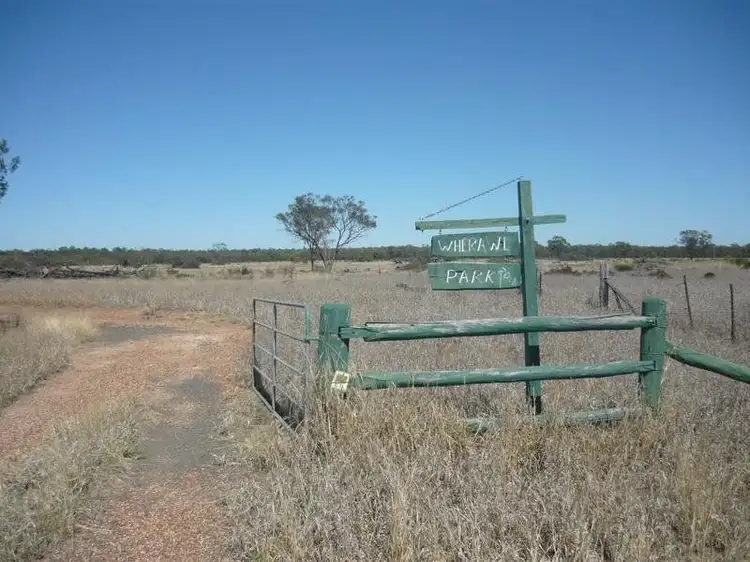 38672 Leichhardt Highway, Miles QLD 4415