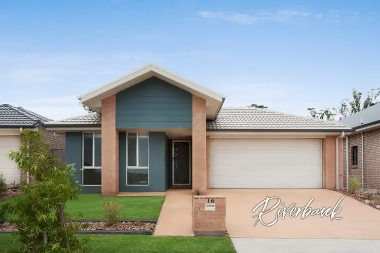 16 Elimatta Avenue, Jordan Springs NSW 2747