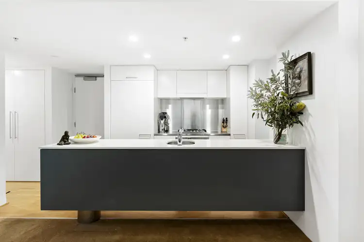 Third view of Homely apartment listing, 201/2A Elizabeth Bay Road, Elizabeth Bay NSW 2011