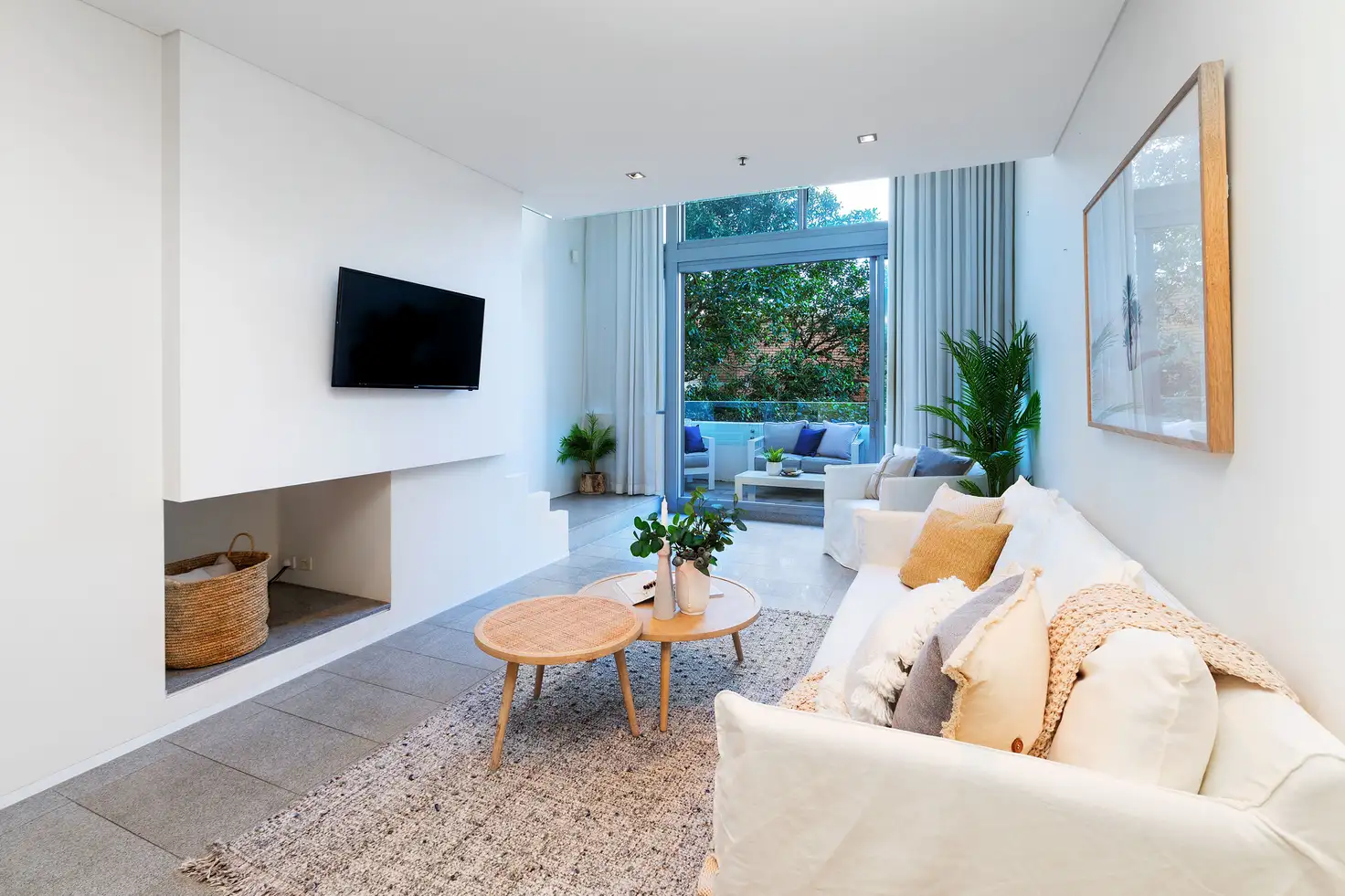 Main view of Homely apartment listing, 504/21 Elizabeth Bay Road, Elizabeth Bay NSW 2011