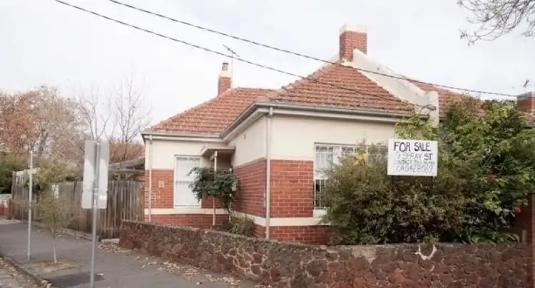 9 Spray Street, Elwood VIC 3184