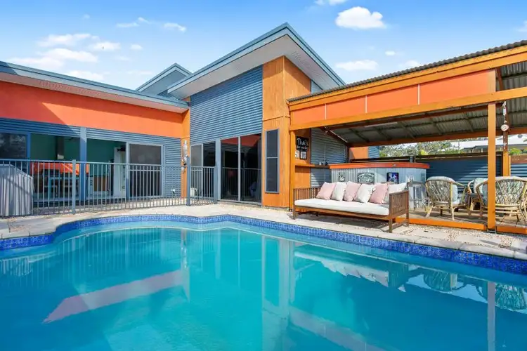 27 Traviston Way, Burrum Heads QLD 4659