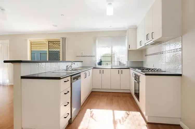 Sixth view of Homely house listing, 585 Kemp Street, Lavington NSW 2641