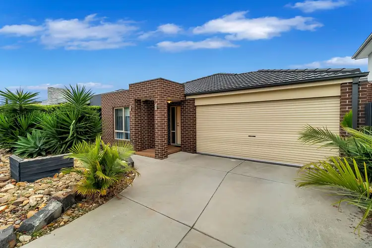 49 The Glade, Hampton Park VIC 3976