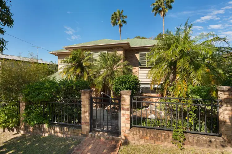 63 Woodhill Avenue, Coorparoo QLD 4151