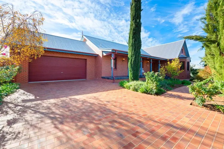 7 Calabria Road, Griffith NSW 2680