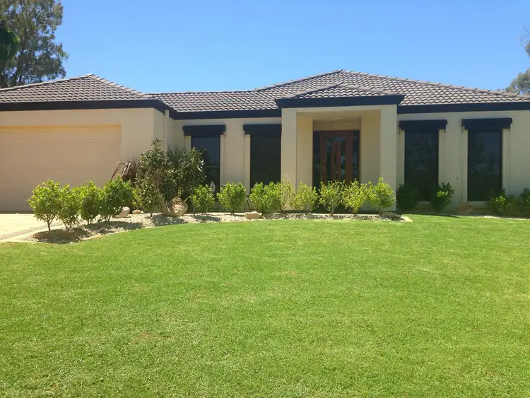 20 Pinehurst ave, Dubbo NSW 2830