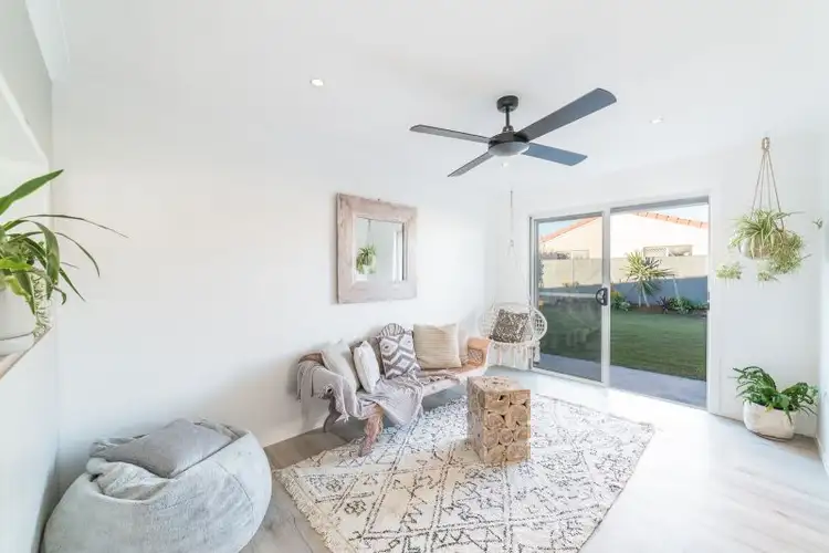 Sixth view of Homely house listing, 21 Richmond Avenue, Bundall QLD 4217