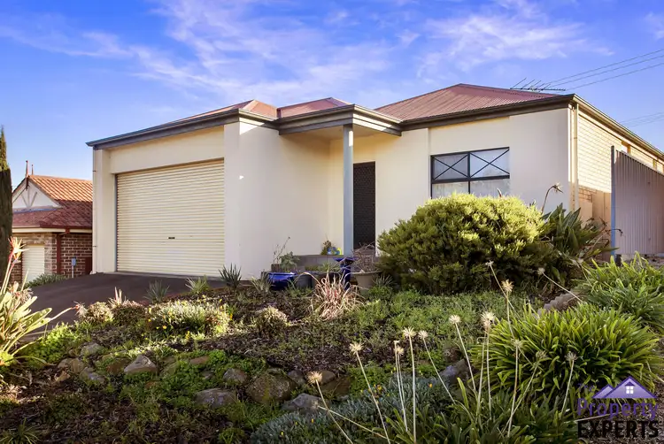 55 Jimmy watson drive, Woodcroft SA 5162
