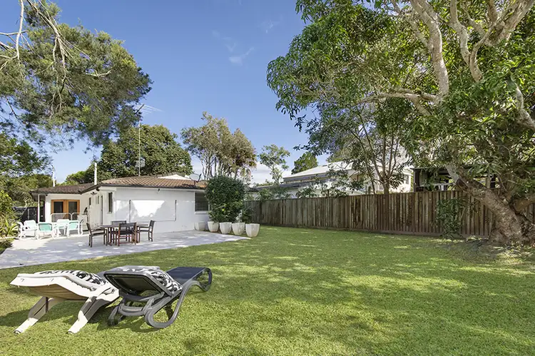 26 Mary Street, Noosaville QLD 4566