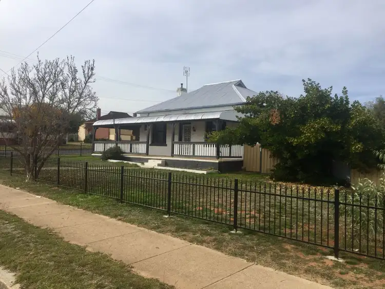 47 Darling Ave, Cowra NSW 2794