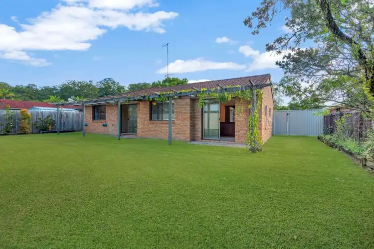 22 Clives Circuit, Currumbin Waters QLD 4223