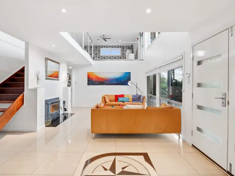 Second view of Homely house listing, 3 Highview Terrace, Daisy Hill QLD 4127