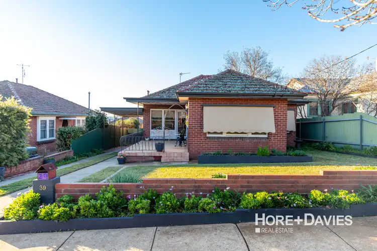 39 Athol Street, Turvey Park NSW 2650