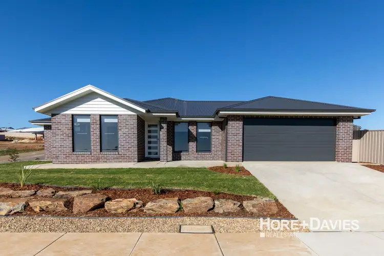 49 Deakin Avenue, Lloyd NSW 2650