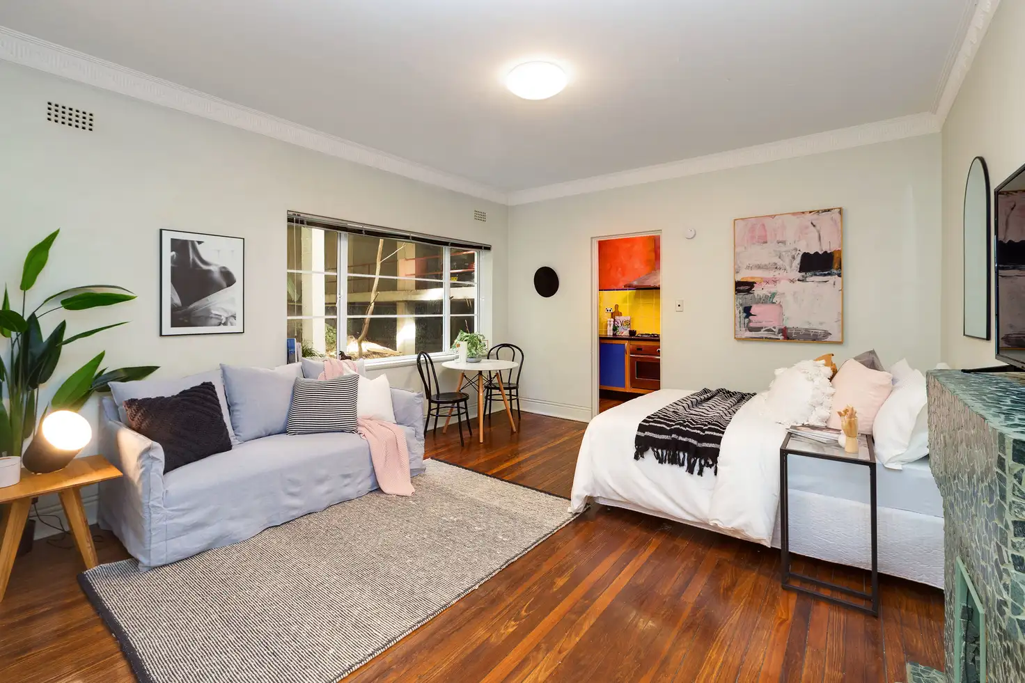 Main view of Homely studio listing, 8/9 Esplanade, Elizabeth Bay NSW 2011