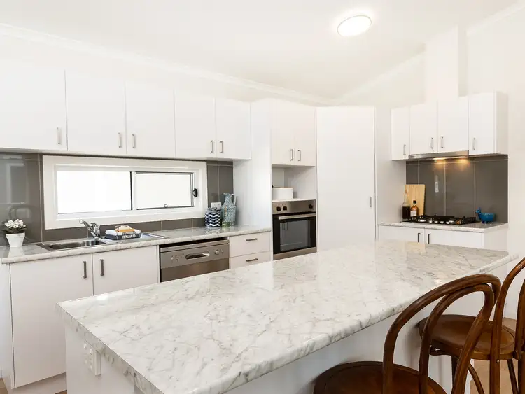 Second view of Homely retirement listing, 33/7 Catherine Crescent, Lavington NSW 2641
