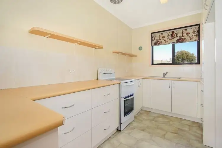 Fifth view of Homely unit listing, 3/515 Margaret Place, Lavington NSW 2641