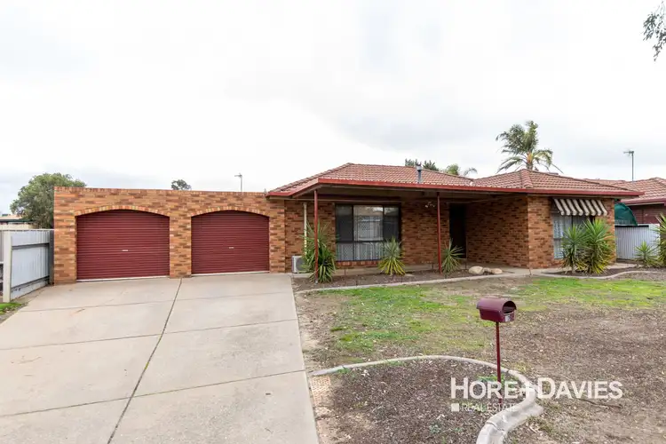 42 Incarnie Crescent, Wagga Wagga NSW 2650